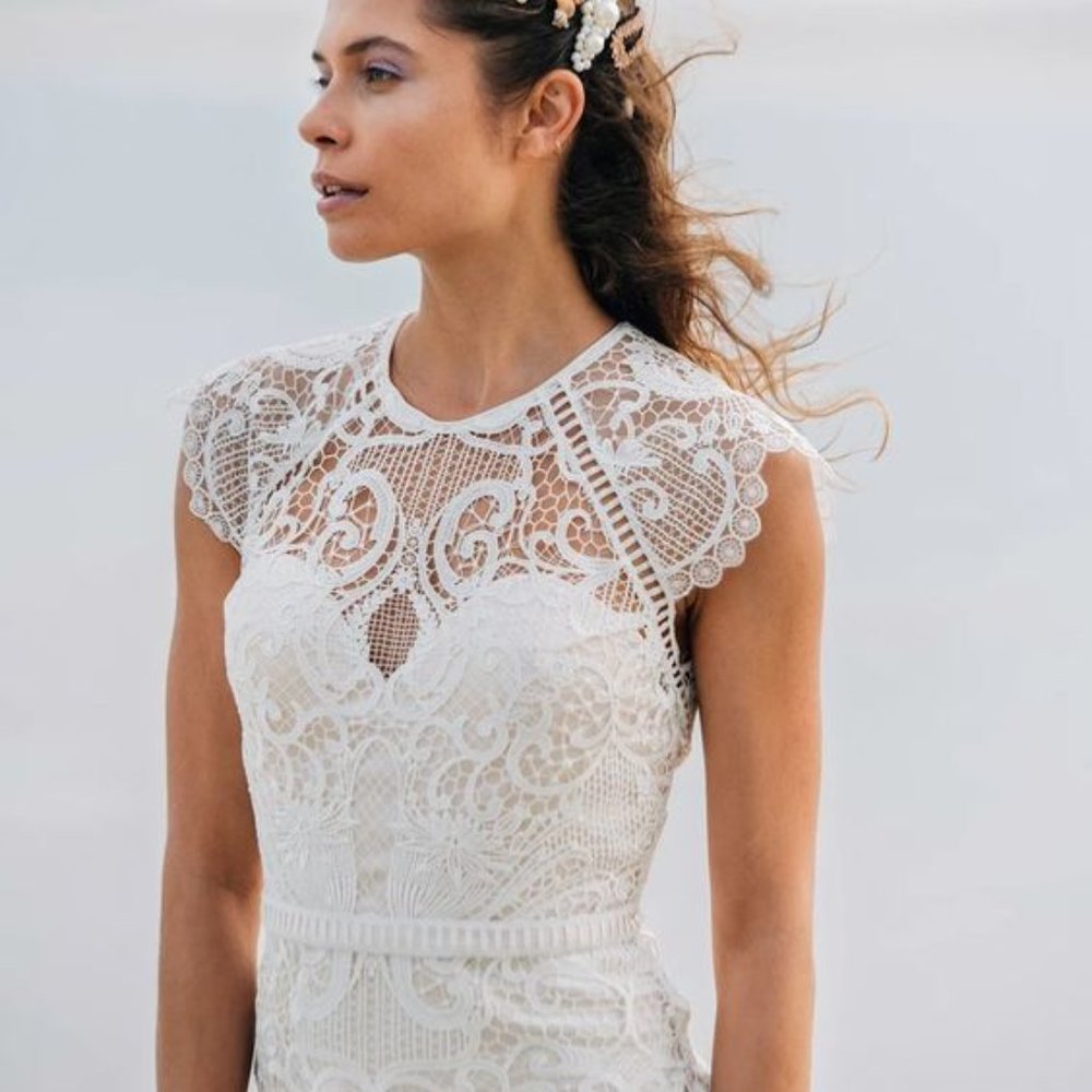 Catherine Deane Merry Wedding Gown Size 14 Lace NEW - Picture 2 of 12